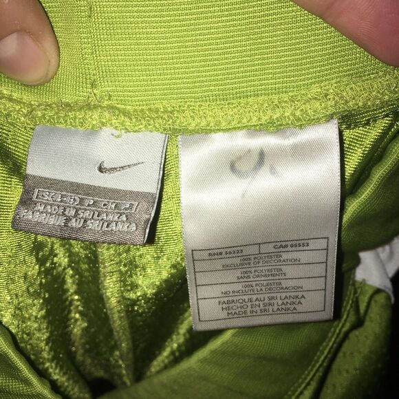 Nike S 4-6 side stripe running shorts - Picture 3 of 3